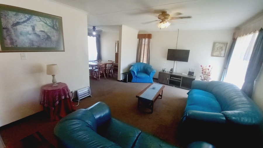 5 Bedroom Property for Sale in Sasolburg Ext 10 Free State